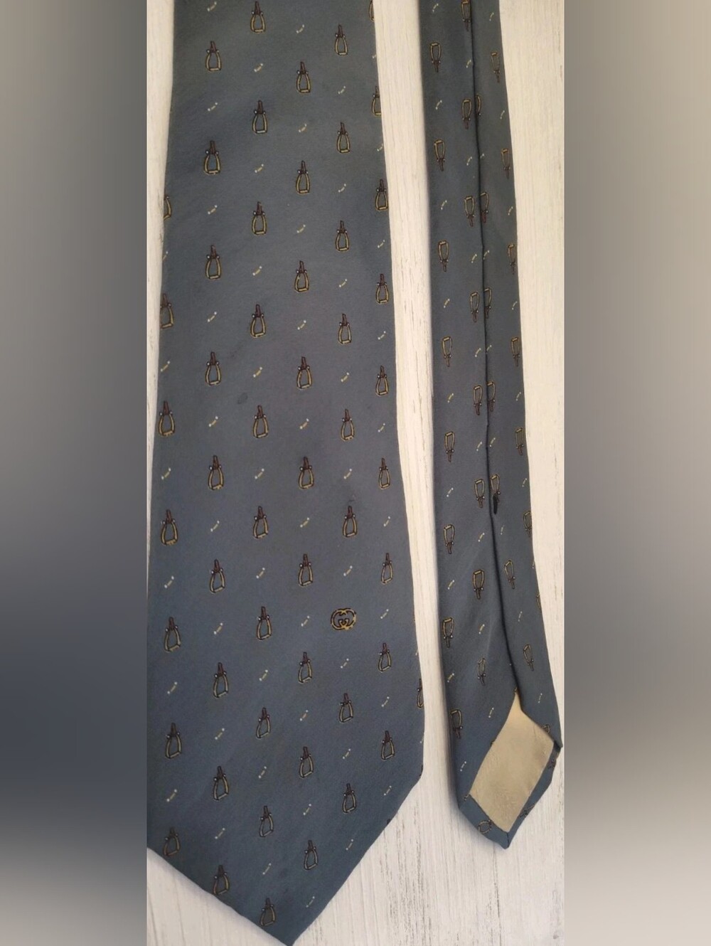 Vintage Gucci Tie Mens Gray Blue Chainlink Logo Silk Necktie Classic Designer
